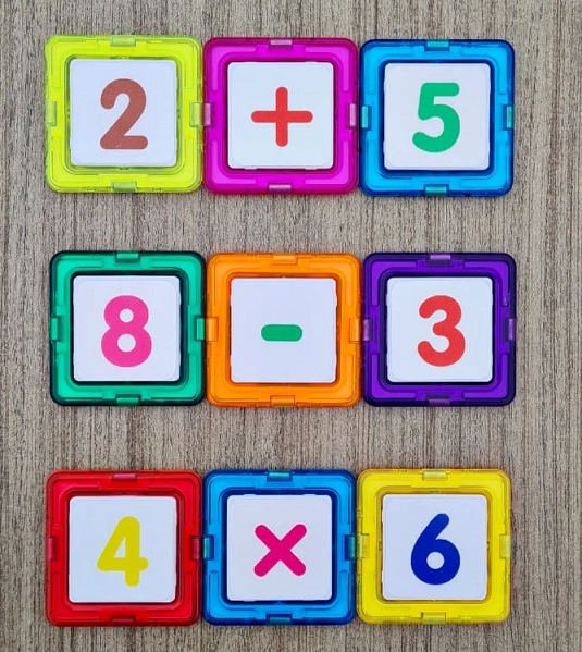 Junior Set - Poliedros Magnéticos